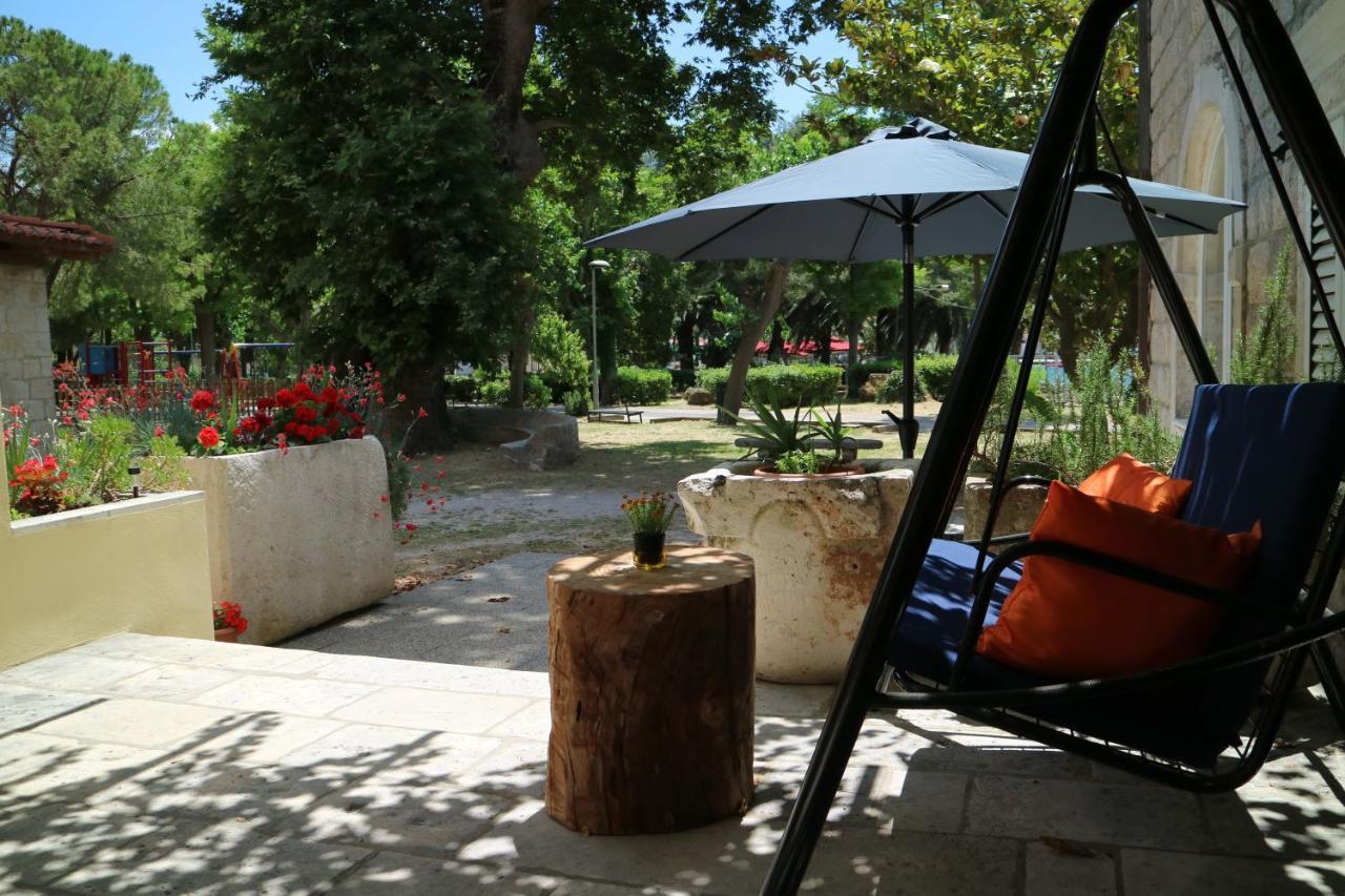 Studio Apartments & Rooms Lela, Sipan Island Sipanska Luka  Exterior photo
